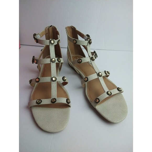 NWT Sam & Libby Rhonda Gladiator Sandal Soft Silver Size 9 Adjustable Strap - Picture 1 of 13